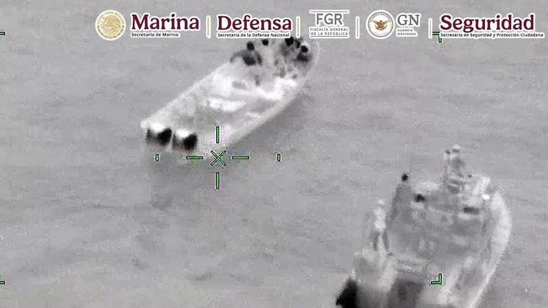 Marina detiene embarcación con más de media tonelada de cocaína en costas de Oaxaca