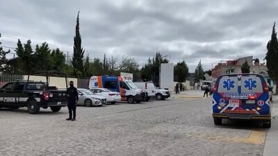 Elementos de PC acudieron al plantel pero ya no lograron reanimarlo