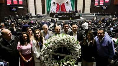 Todo fue una protesta simbólica en el marco de la discusión de las reformas secundarias sobre la reforma judicial