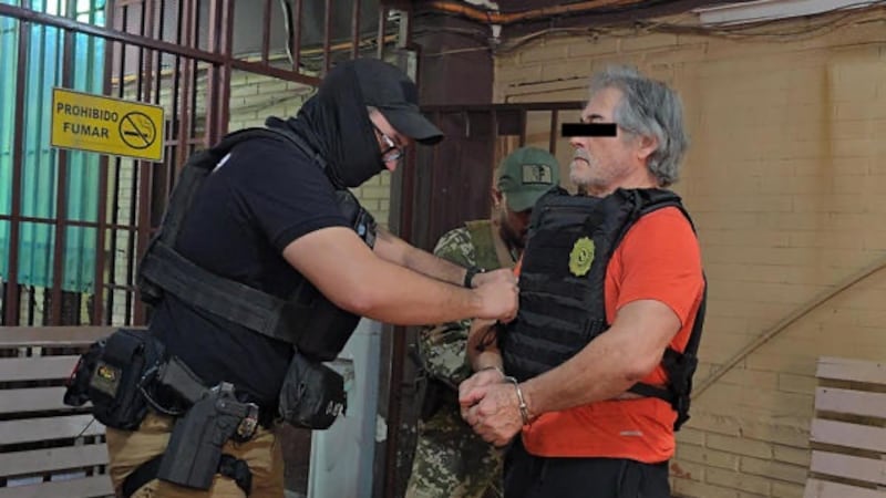 Hernán Bermúdez, presunto líder de ‘La Barredora’, llega a México tras ser expulsado de Paraguay