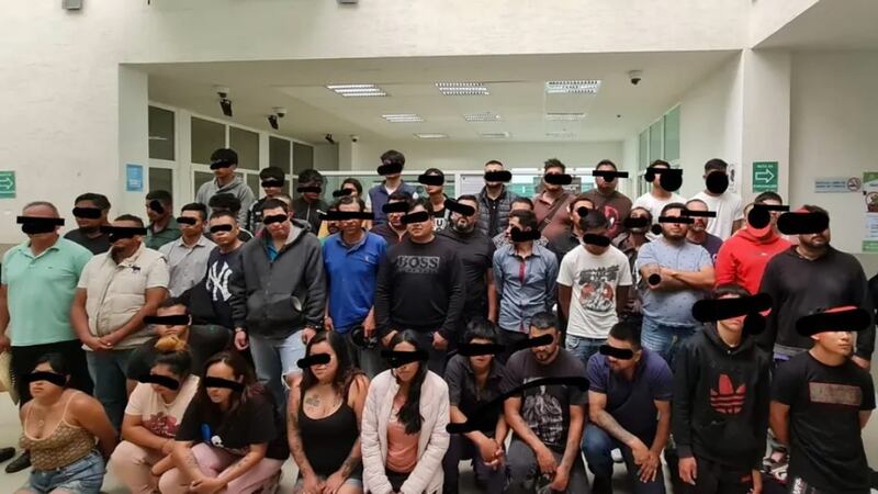Detienen a 50 personas en Texcoco, las acusan de despojo y extorsión