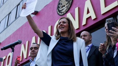 La organización ha sido promovida por Felipe Calderón como la 'mayor fuerza opositora' de AMLO