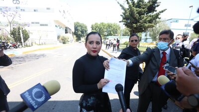 La alcaldesa ofreció una disculpa pública a los policía que la acusaron de agresión