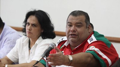 El exlíder partidista está acusado de operar una red de prostitución.