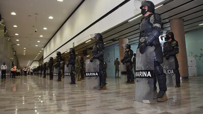 De acuerdo con las autoridades del aeropuerto, las instalaciones fueron tomadas desde 2011