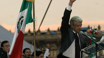 El aspirante ha encabezado múltiples manifestaciones en la Plaza de la Constitución