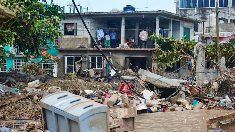 Suman 72 personas fallecidas por las lluvias que afectaron a Hidalgo, Puebla, Querétaro, Veracruz y SLP