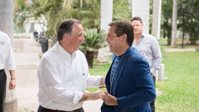 José Antonio Meade tuvo un encuentro con el exdeportista Julio César Chávez en Culiacán