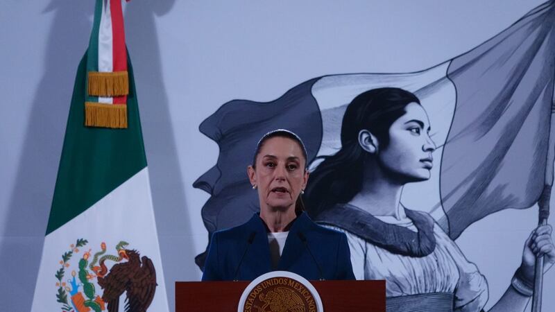 “Nuestros adversarios hacen grande todo esto”: Sheinbaum ante rumor de ruptura en la 4T