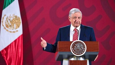 La activista Frida Guerrera increpó al presidente sobre el tema de feminicidios