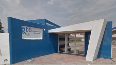 Las autoridades de la escuela se niegan a ayudar a la menor y, por el contrario, mantienen a la agresora en las aulas