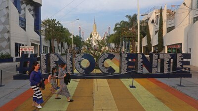 Naasón Joaquín agradeció la unidad y fortaleza de los feligreses