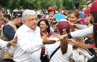 Funcionarios gastan 6,000 mdp en cirugías plásticas y atención médica: AMLO