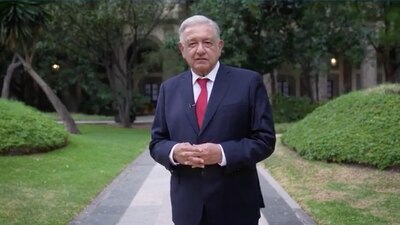 El mandatario federal reconoció el comportamiento del magisterio en su sexenio