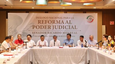 Monreal se reunió con Javier May y otros candidatos electos en Tabasco