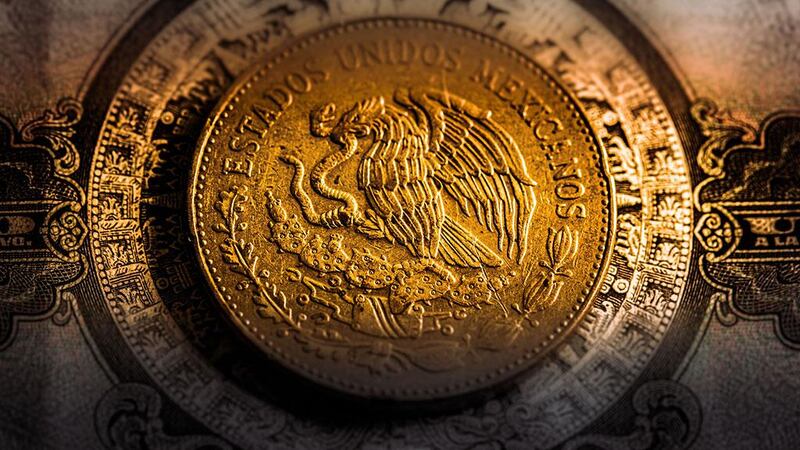 Peso se recupera y cotiza en 20.11 unidades frente al dólar