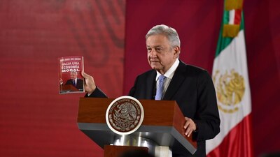 AMLO ya tiene nuevo libro y la oposición no perdió el chance de trollearlo