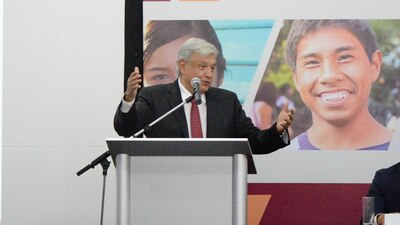 AMLO presentó el programa 'Jóvenes Construyendo el Futuro'