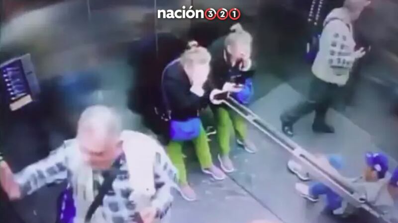 VIDEO: Minuto a minuto, así fue del desplome de un elevador en el centro comercial Mítikah