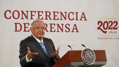 Dijo que no se reunirá con las 'corcholatas' de oposición porque 'no debe' hacerlo