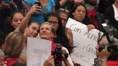 Del Mazo ha centrado su campaña en promesas como el salario rosa