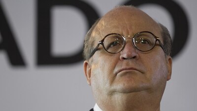 Durante su gobierno ha habido resultados mixtos sobre varios temas