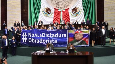 Panistas denunciaron "leyes a modo" impulsados por los legisladores de Morena