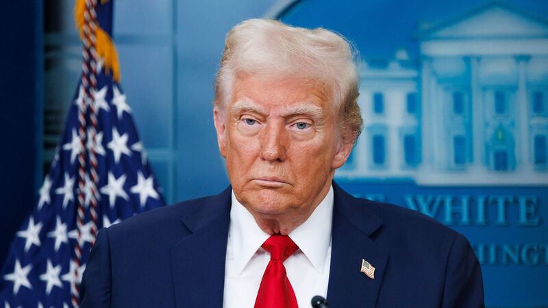 Trump minimiza fuga de información sobre un ataque militar de EU contra hutíes de Yemen