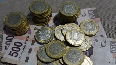 El tipo de cambio se ubica en los 19.9 pesos por dólar