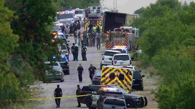 El tráiler fue abandonado con los migrantes