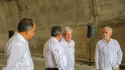 El presidente recorrió este domingo el libramiento que conectará Acapulco con la Costa Grande