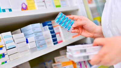 Cofepris recomendó denunciar ante las autoridades en caso de encontrar medicamentos falsos