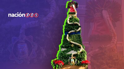 En lugar de Estrella de Belén colocaron un penacho y, en lugar de escarcha, una imagen de Quetzalcóatl