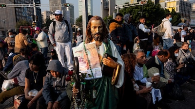 Como cada año, miles de fieles llegan a la zona centro de la Ciudad