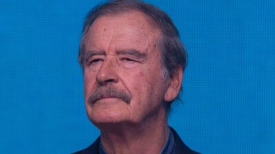 El expresidente de México fue multad debido a que permitió una boda en su centro de convenciones