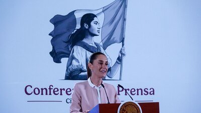 La presidenta recordó que cuando el T-MEC se firmó, EU sugirió al gobierno mexicano dejar fuera a Canadá
