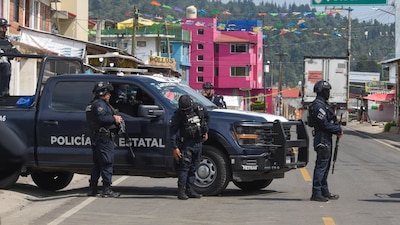 Policías de Coquimatlán son investigados por presunta tortura a un detenido