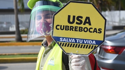 El cubrebocas se ha hecho una herramienta necesaria en todo el mundo para reducir la posibilidad de contagio.